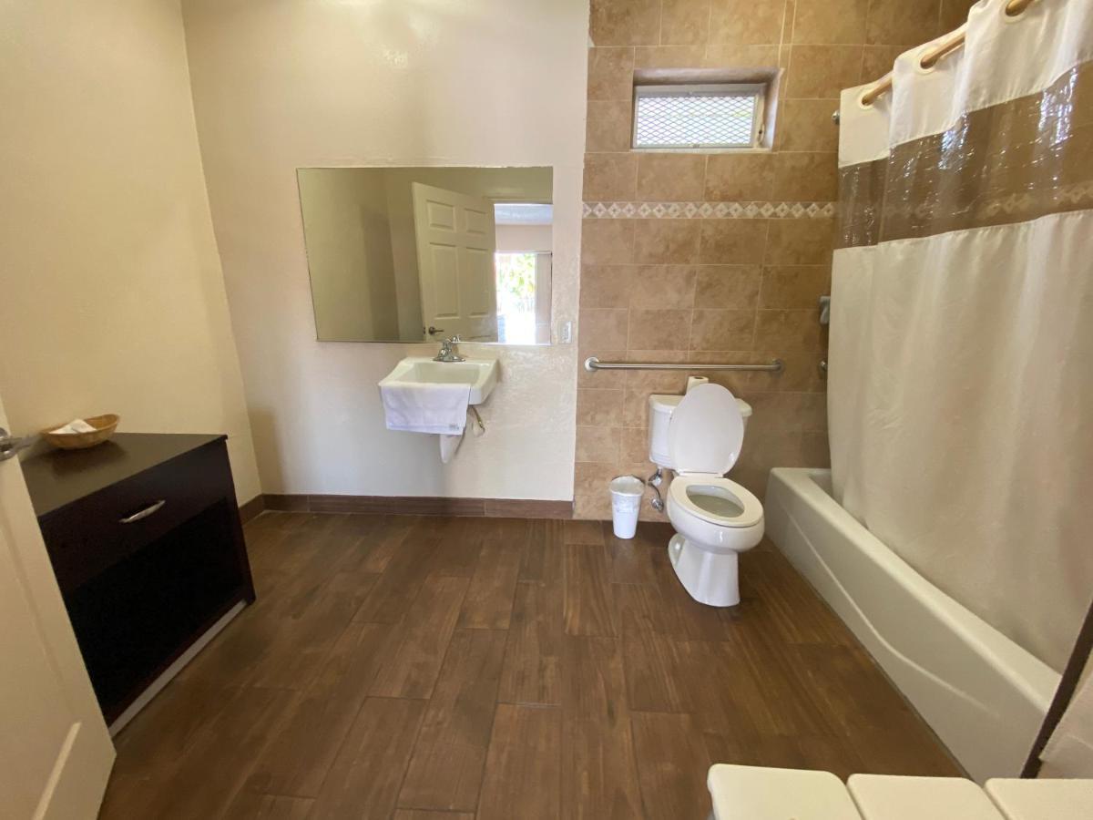 Coral Roc Motel Florida City Εξωτερικό φωτογραφία